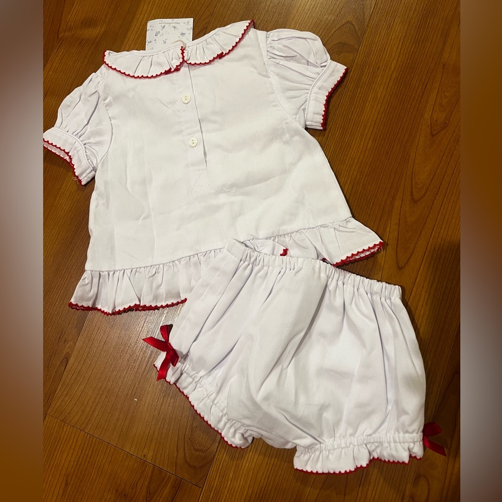 Lillie & Lilah Cecelia Wreath Smocked Diaper Set - Picture 6 of 6